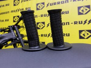 Грипсы черные SUR-RON Light Bee