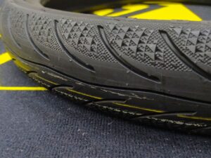 Шина дорожная SUPER MOTO передняя 70/90-17